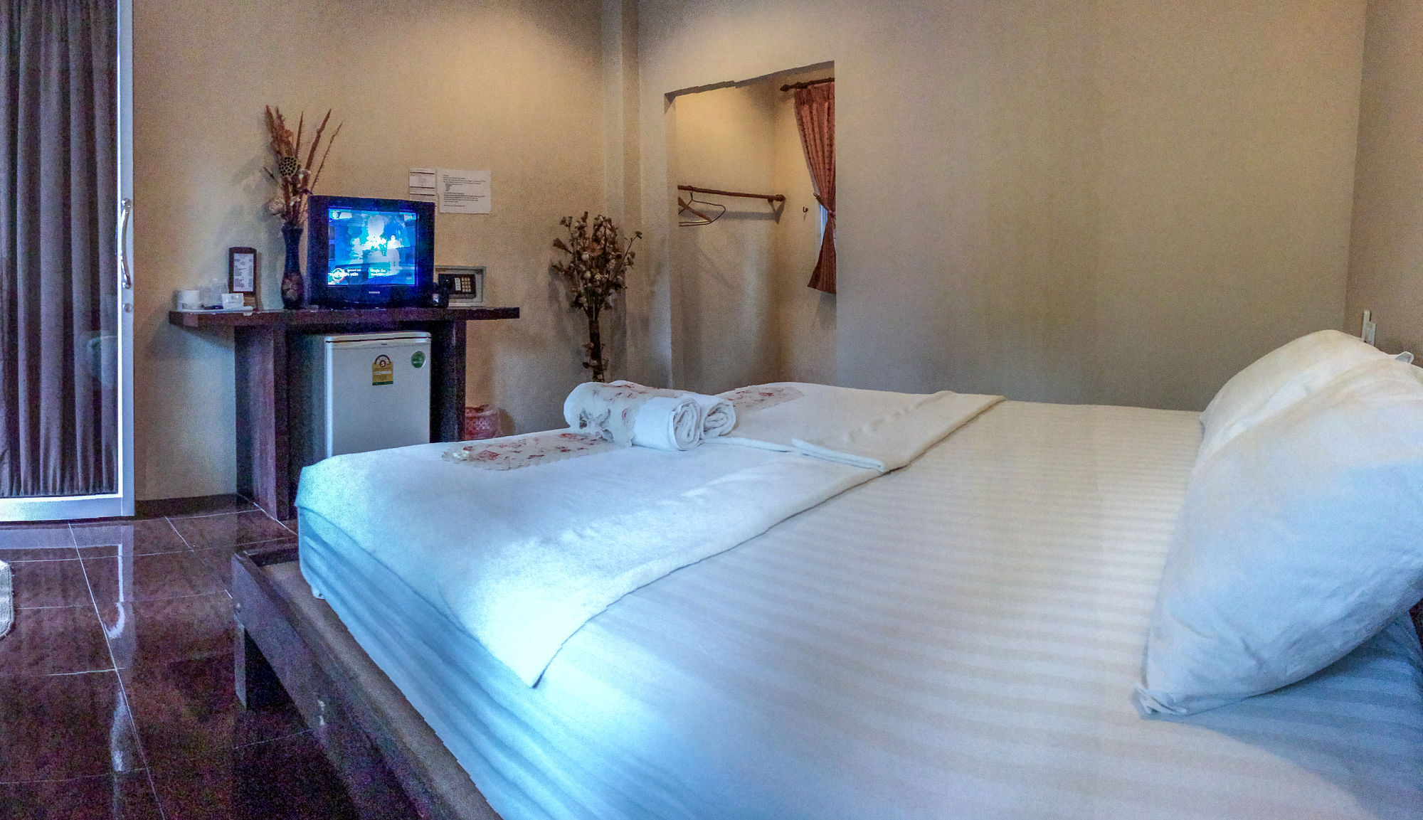 Silver Sands Beach Resort Ko Tao Exterior foto