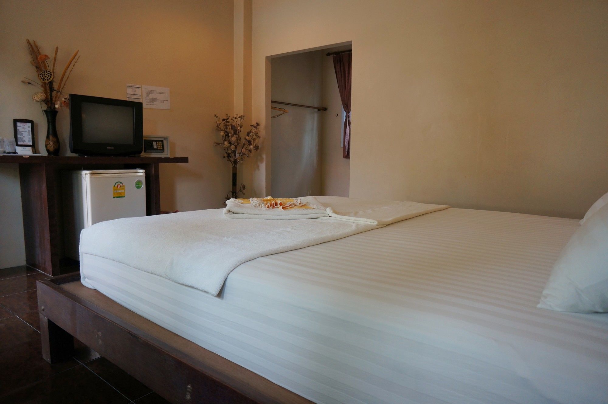 Silver Sands Beach Resort Ko Tao Exterior foto